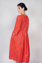 Load image into Gallery viewer, Cotton Skuta Vee Dobby Dress -SKVD-R