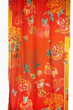 Load image into Gallery viewer, Silk Scarf Oriental - SORI