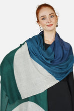 Load image into Gallery viewer, Merino Wool Scarf Overlap - WCOL-C
